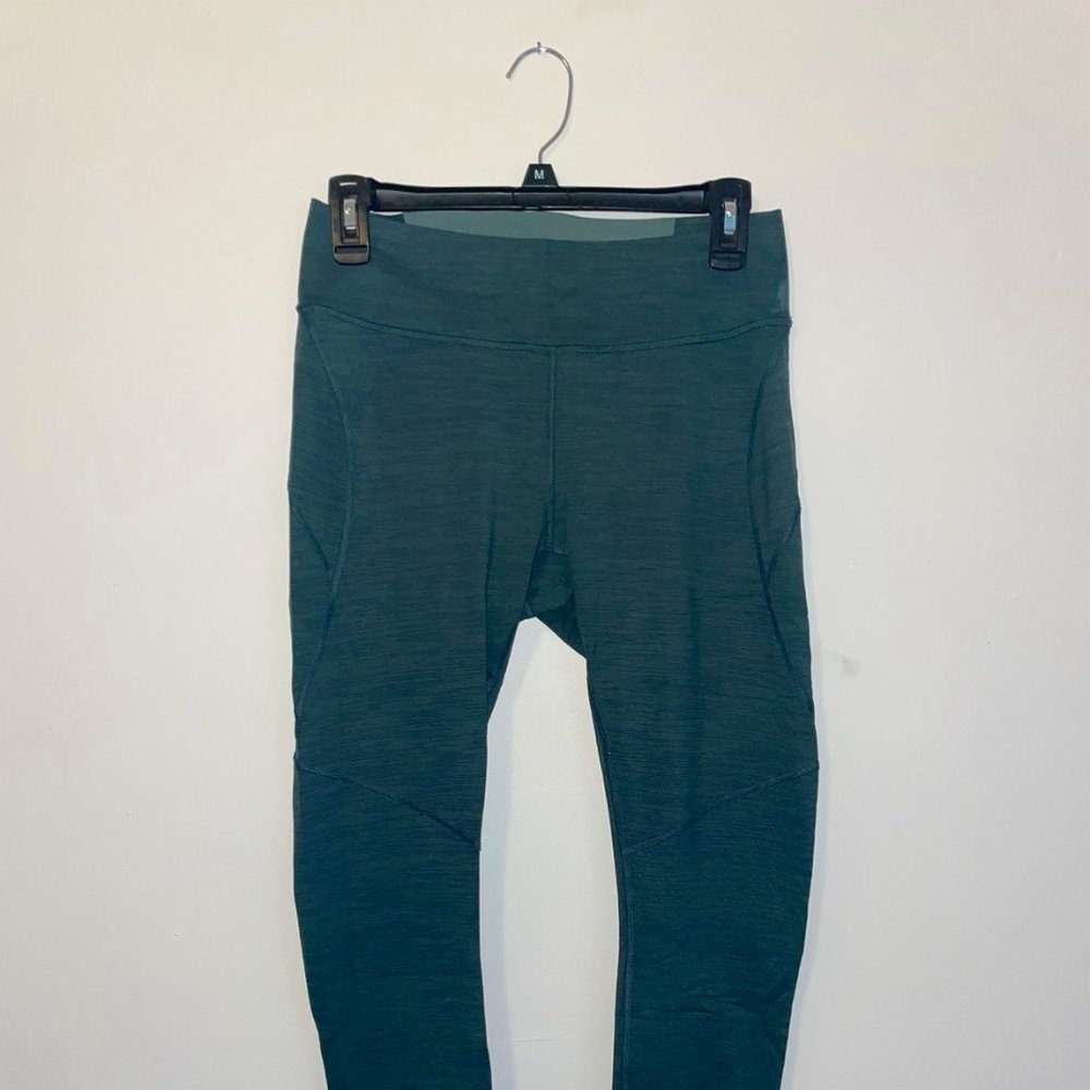 Outdoor Voices Size M ⅞ Core Leggings Blue/Green